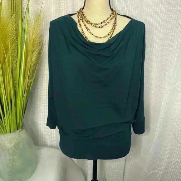 EILEEN FISHER Viscose Drape Neck 3/4 Sleeve Top Christmas Green Size XS - Picture 1 of 9